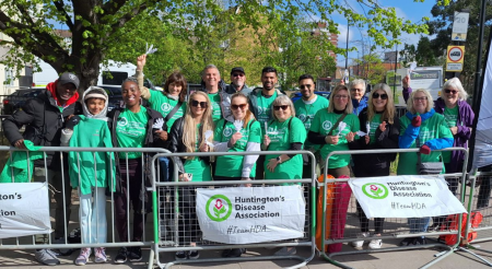 Cheer Team London Marathon (1)